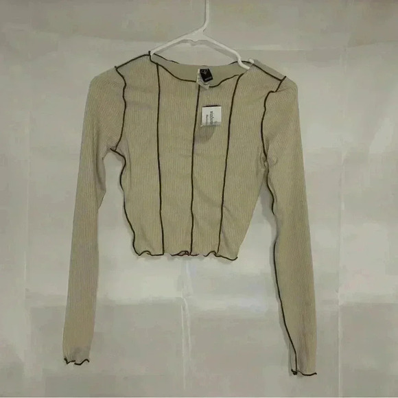 Windsor Tops - New with tags, womens size XS shirt, #E221